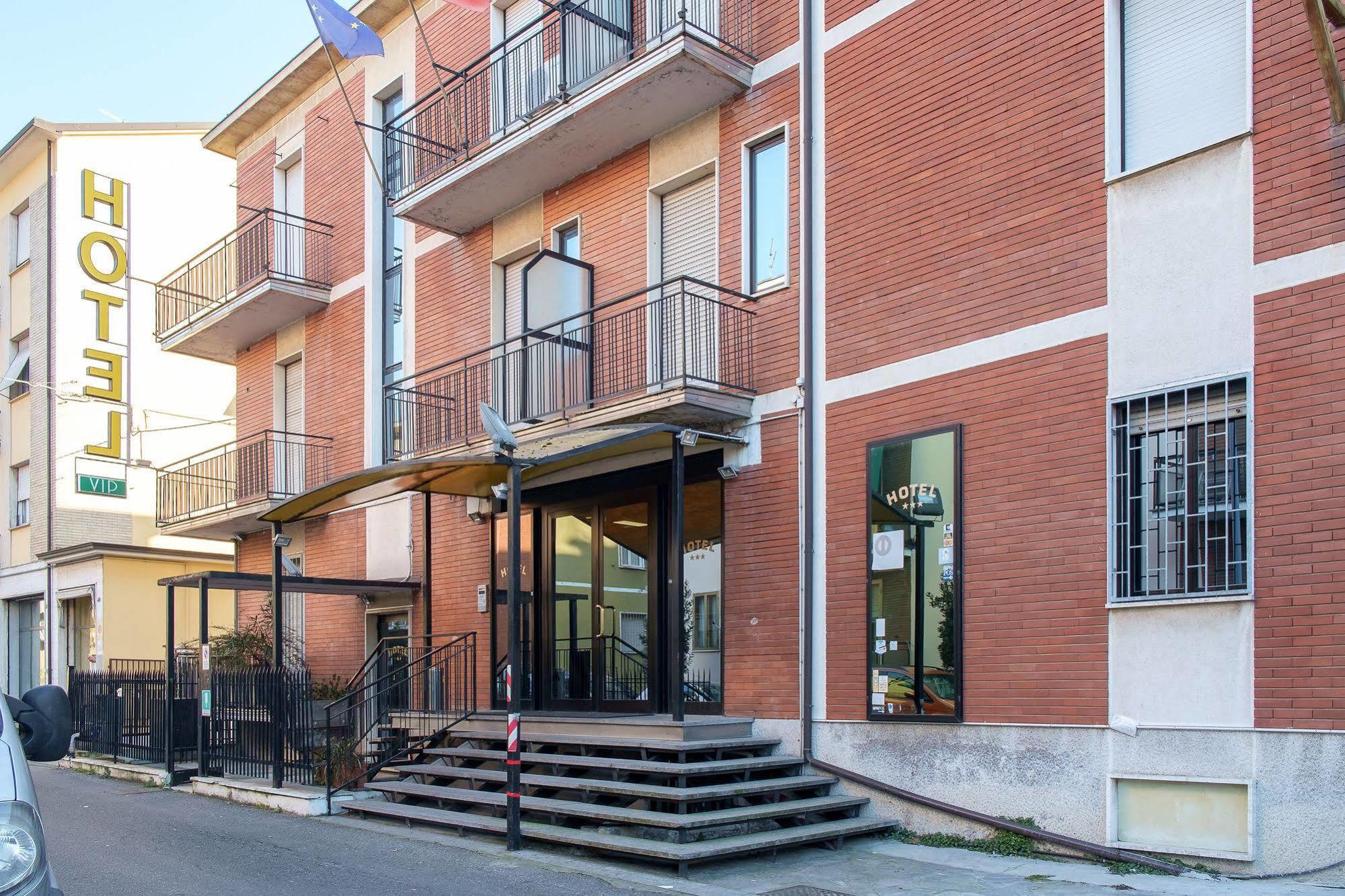 Vip Hotel Piacenza Exterior foto